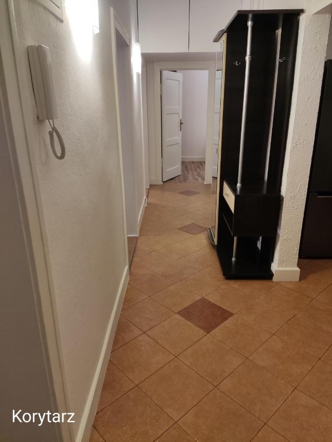 Mieszkanie Blisko Targow Poznanskich Διαμέρισμα Εξωτερικό φωτογραφία